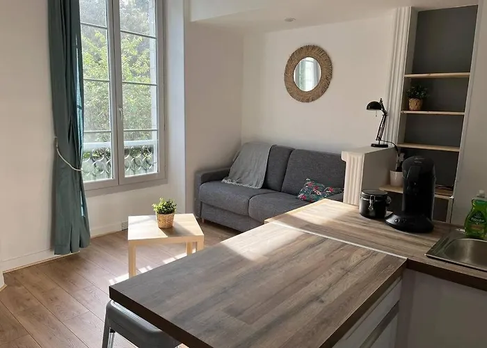 Cosy Love- Centre - Free Carpark - Wifi Апартаменты