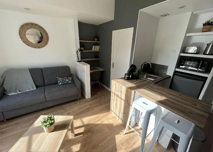 Cosy Love- Centre - Free Carpark - Wifi По